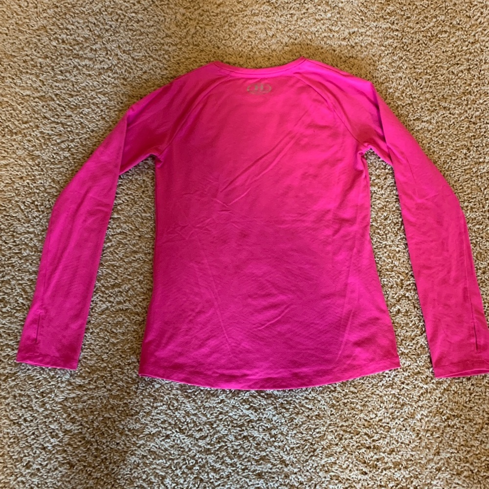 Pink under armor long sleeve shirt